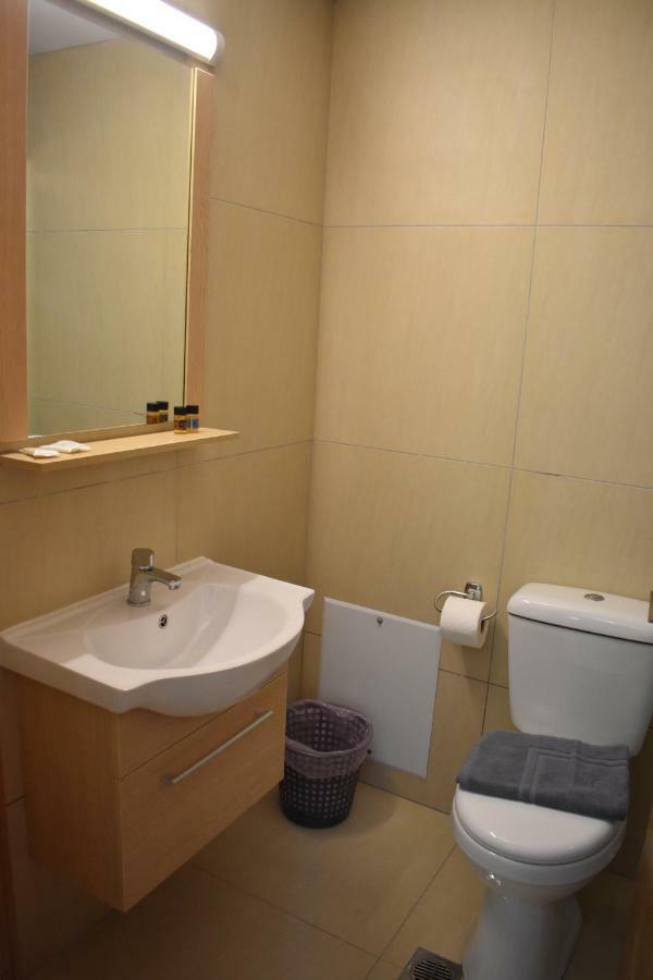 Hotel Ritsa Kaména Vúrla Kültér fotó